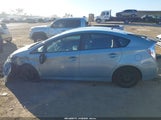 Toyota Prius Two JTDKN3DU2F1911183 fotografie