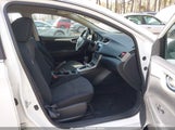 Nissan Sentra Sv 3N1AB7AP2FL687662 снимка