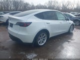 Tesla Model Y Awd/Long Range Dual Motor All-Wheel Drive 7SAYGAEE2PF779988 fotografie