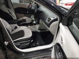 Jeep Compass Latitude 4X4 3C4NJDBB7JT373243 снимка