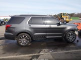 Ford Explorer Platinum 1FM5K8HT2HGC03404 fotografie