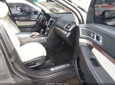 Ford Explorer Platinum 1FM5K8HT2HGC03404 fotografie