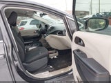 Chrysler Pacifica Touring Plus 2C4RC1FG9JR103109 снимка