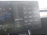 Tesla Model Y Long Range Dual Motor All-Wheel Drive 5YJYGDEEXLF035211 снимка
