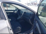 Toyota Matrix 2T1KU4EE0AC300881 снимка