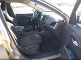 Jeep Cherokee Latitude 1C4PJLCB7EW320902 снимка