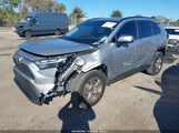 Toyota Rav4 Xle 2T3W1RFV9NW227740 photo