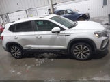 Volkswagen Taos 1.5T Se 3VVLX7B2XNM095060 снимка