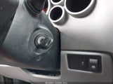 Toyota Tundra Grade 5.7L V8 5TFEY5F1XBX103044 снимка