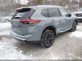 Nissan Rogue Platinum Intelligent Awd JN8BT3DD2SW302974 fotografie