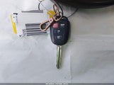 Toyota Corolla Le 5YFBURHE1JP770295 снимка