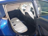 Tesla Model Y Performance Dual Motor All-Wheel Drive 7SAYGDEF2RA303735 fotografie