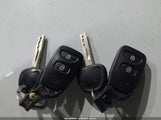 Hyundai Accent Se KMHCU5AE6CU010792 снимка