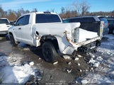 Toyota Tundra Sr5 5.7L V8 5TFUW5F13JX685990 photo