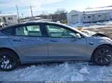 Tesla Model 3 Long Range Rear-Wheel Drive/Standard Rear-Wheel Drive 5YJ3E1EAXSF060409 fotografie
