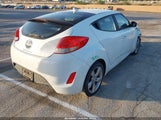 Hyundai Veloster Base W/Gray KMHTC6AD4CU058307 снимка