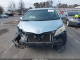 Toyota Sienna Xle 8 Passenger 5TDYK3DC8FS537661 photo