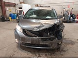 Toyota Sienna Xle Premium 8 Passenger 5TDYZ3DC4HS826387 снимка