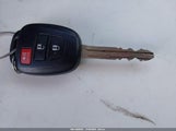 Toyota Rav4 Le 2T3BFREV5JW745209 снимка