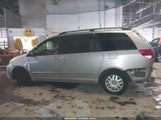 Toyota Sienna Le 5TDZA23C55S354574 снимка