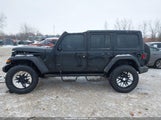 Jeep Wrangler Unlimited Willys Sport 4X4 1C4HJXDN3MW773935 fotografie