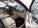 Volkswagen Tiguan Se WVGBV7AX1FW607153 снимка