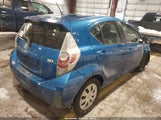 Toyota Prius C One JTDKDTB38E1074936 снимка