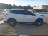 Toyota Rav4 Le JTMZFREV1GJ078810 снимка