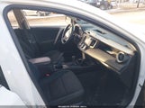 Toyota Rav4 Le JTMZFREV1GJ078810 снимка