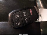Chrysler 200 Limited Platinum 1C3CCCAB4HN506830 снимка