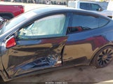 Tesla Model Y Performance Dual Motor All-Wheel Drive 7SAYGDEF5NF406497 fotografie