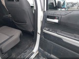Toyota Tundra Sr5 5.7L V8 5TFUY5F15GX561674 fotografie