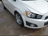 Chevrolet Sonic Ltz Auto 1G1JE5SB7F4111981 снимка