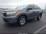 Toyota Highlander Xle V6 5TDJKRFH0FS213438 снимка