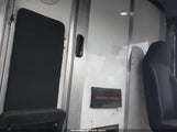 Isuzu Commercial Van JALB4T172D7W00072 снимка