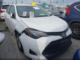 Toyota Corolla Le 5YFBURHE6JP776349 снимка