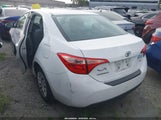 Toyota Corolla Le 5YFBURHE6JP776349 снимка