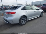 Toyota Corolla Le JTDEPRAE3LJ086676 снимка