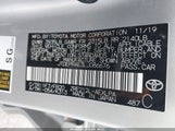 Toyota Corolla Le JTDEPRAE3LJ086676 снимка