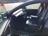 Tesla Model Y Long Range Dual Motor All-Wheel Drive 7SAYGDEE7RF051880 fotografie