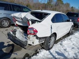 Volkswagen Passat 1.8T S 1VWAS7A34EC108298 photo