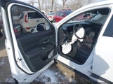 Nissan Kicks Sr Intelligent Awd 3N8AP6DB6SL335286 photo