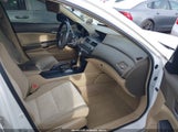 Honda Accord 1HGCP2633BA080195 снимка