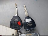 Toyota Camry Le 4T1BE46K79U882358 снимка