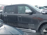 Ram  Laramie 4X4 5'7 Box 1C6SRFJT4KN807113 снимка