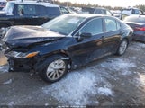Toyota Camry Le 4T1B11HK0KU711805 photo
