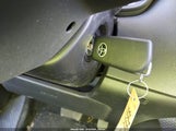 Toyota Corolla Le JTDEPMAE3N3025600 снимка