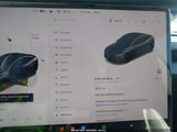 Tesla Model Y Premium Rear-Wheel Drive/Standard Rear-Wheel Drive 7SAYGDED1TF456373 снимка