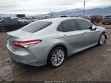 Toyota Camry Hybrid Xle 4T1B21HK3JU504868 photo