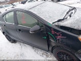 Toyota Prius C One JTDKDTB37F1110388 снимка